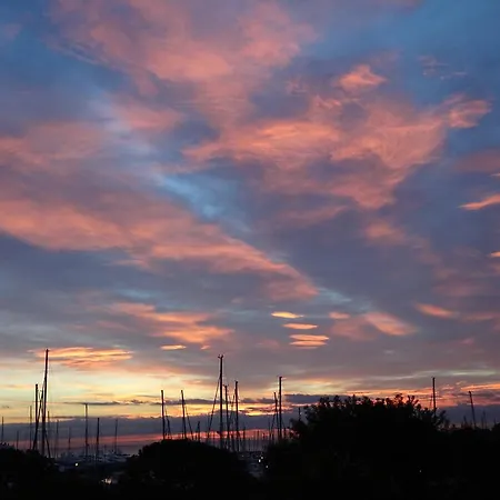 Nice Marina Baie Des Anges Apartment
